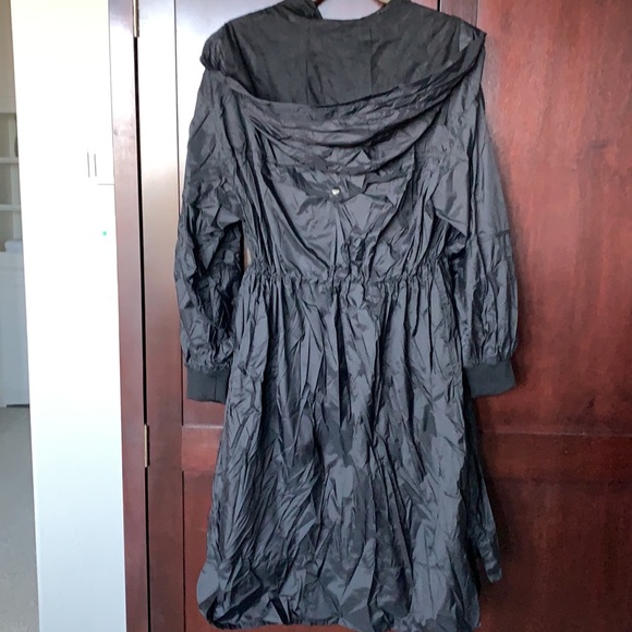 Zara Water Repellant Raincoat - Picture 2 of 2